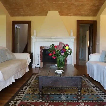 Passonovo, Umbrian Country House In Villa